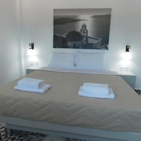 Fira Veronica Hotel Imerovigli (Santorini)